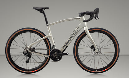 Pinarello Grevil F1 610 2025 usata — vista laterale